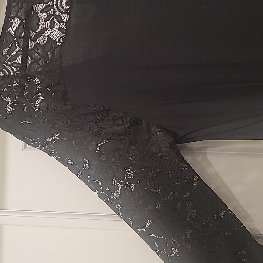 Black stretchy 95% Rayon 5% spandex Jumpsuit with Lace - Picture 6 of 6